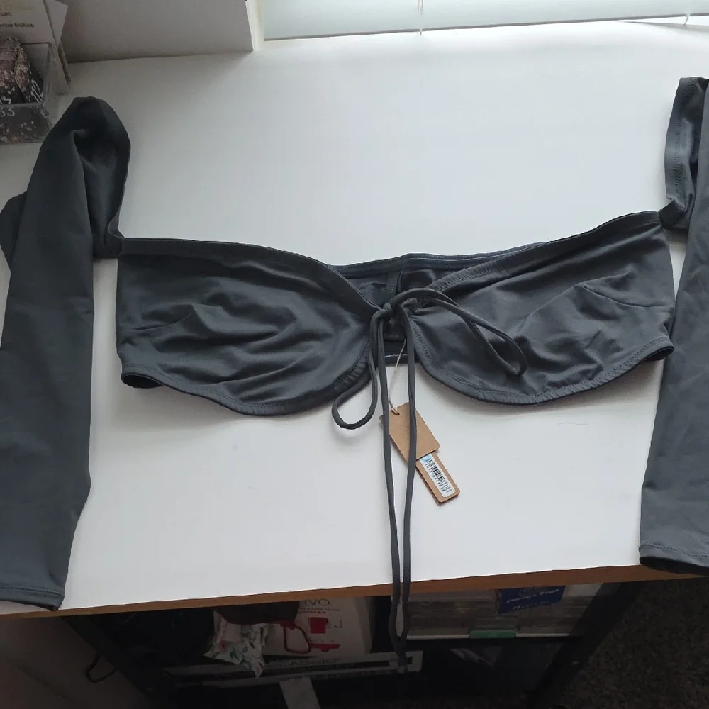 SKIMS Recycled Swim Long Sleeve Bikini Top Gunmetal 3X G163
